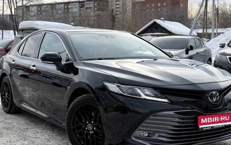 Toyota Camry, 2019 год, 2 570 000 рублей, 1 фотография