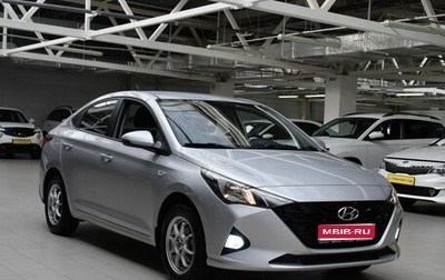 Hyundai Solaris II рестайлинг, 2015 год, 890 000 рублей, 1 фотография