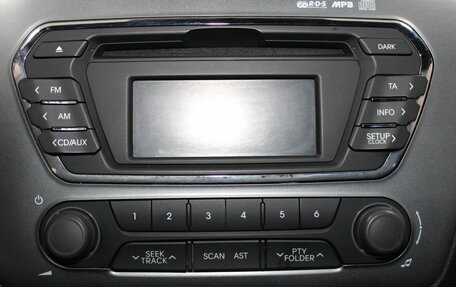 KIA Rio III рестайлинг, 2014 год, 999 900 рублей, 15 фотография