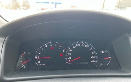 Toyota Corolla, 2005 год, 670 000 рублей, 25 фотография