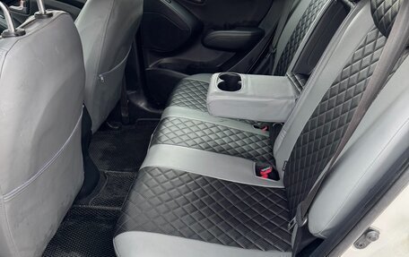 Hyundai ix35 I рестайлинг, 2012 год, 1 000 000 рублей, 9 фотография