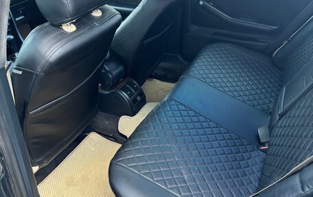 Audi A6, 1998 год, 410 000 рублей, 10 фотография