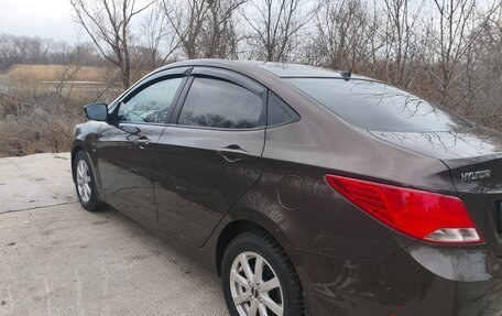 Hyundai Solaris II рестайлинг, 2015 год, 1 150 000 рублей, 9 фотография