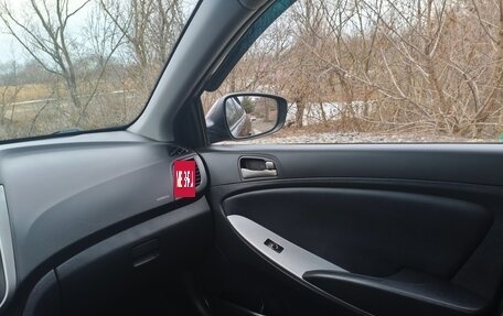Hyundai Solaris II рестайлинг, 2015 год, 1 150 000 рублей, 12 фотография