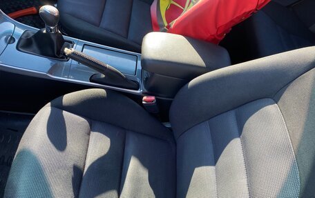 Mazda 6, 2006 год, 650 000 рублей, 23 фотография