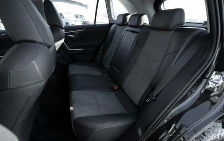 Toyota RAV4, 2025 год, 4 160 000 рублей, 13 фотография