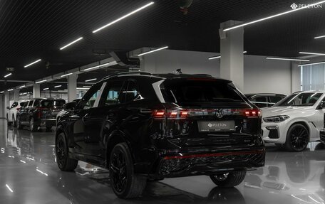 Volkswagen Tiguan, 2025 год, 4 965 000 рублей, 4 фотография