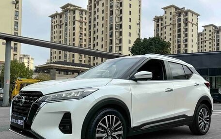 Nissan Kicks I, 2022 год, 1 270 000 рублей, 3 фотография