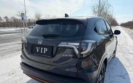 Honda Vezel, 2022 год, 1 356 000 рублей, 6 фотография