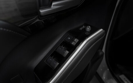 Toyota Highlander, 2025 год, 5 530 000 рублей, 23 фотография