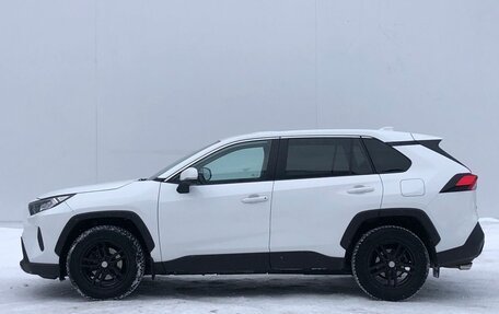 Toyota RAV4, 2020 год, 2 930 000 рублей, 8 фотография