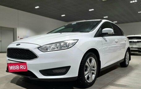 Ford Focus III, 2016 год, 869 000 рублей, 3 фотография