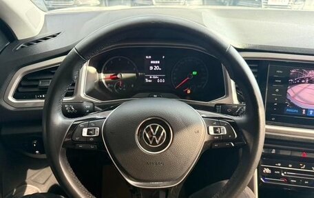 Volkswagen T-Roc I, 2022 год, 1 820 333 рублей, 10 фотография