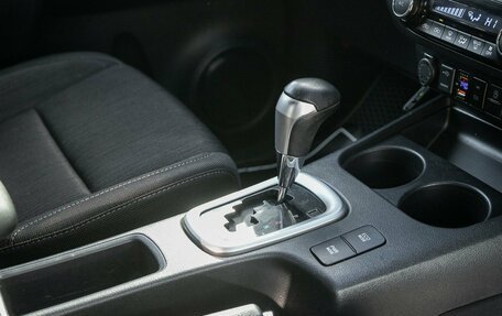 Toyota Hilux VIII, 2020 год, 3 998 000 рублей, 17 фотография