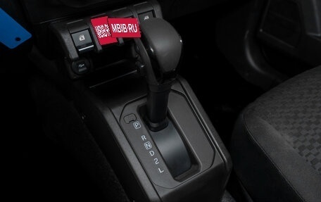 Suzuki Jimny, 2025 год, 3 730 000 рублей, 15 фотография