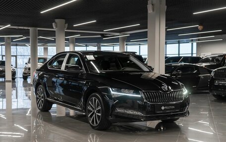 Skoda Superb III рестайлинг, 2025 год, 3 350 000 рублей, 2 фотография