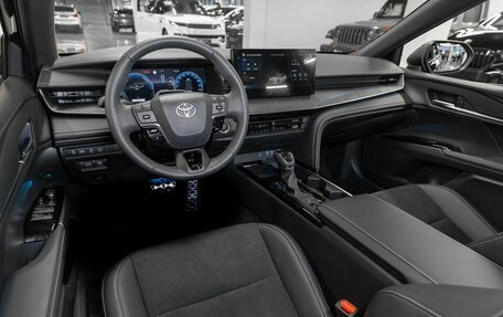 Toyota Camry, 2025 год, 4 250 000 рублей, 7 фотография