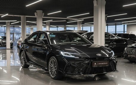 Toyota Camry, 2025 год, 4 250 000 рублей, 2 фотография