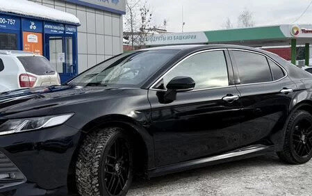 Toyota Camry, 2019 год, 2 570 000 рублей, 8 фотография