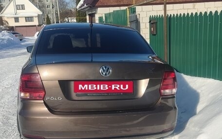 Volkswagen Polo VI (EU Market), 2015 год, 800 000 рублей, 3 фотография