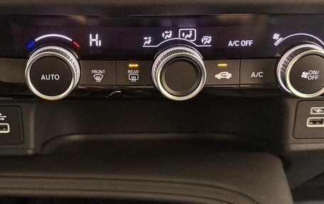 Honda Vezel, 2022 год, 1 980 333 рублей, 15 фотография