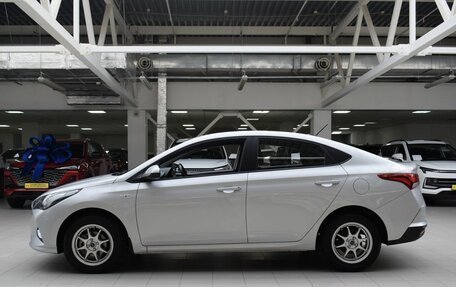 Hyundai Solaris II рестайлинг, 2015 год, 890 000 рублей, 4 фотография