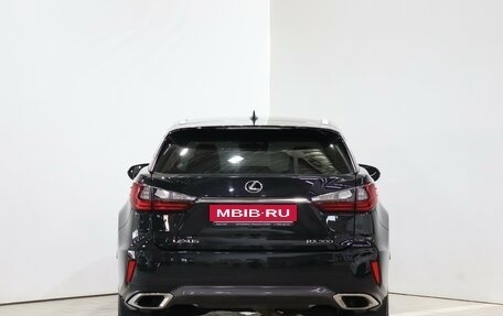 Lexus RX IV рестайлинг, 2018 год, 3 470 000 рублей, 6 фотография