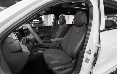 Volkswagen Tiguan, 2025 год, 4 995 000 рублей, 9 фотография