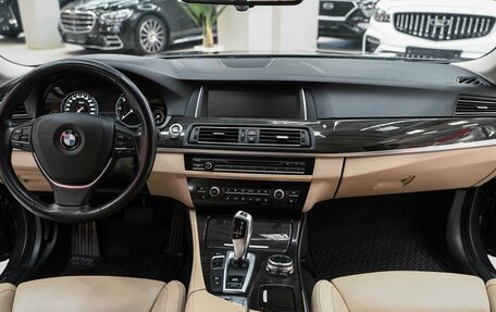 BMW 5 серия, 2016 год, 2 190 000 рублей, 10 фотография