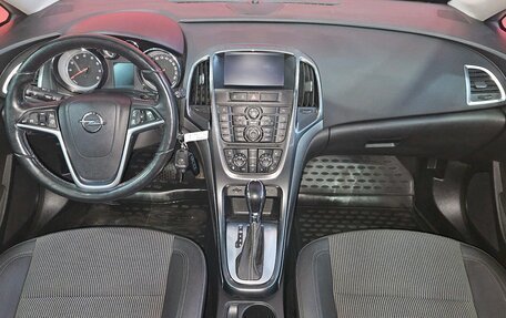 Opel Astra J, 2013 год, 815 000 рублей, 9 фотография