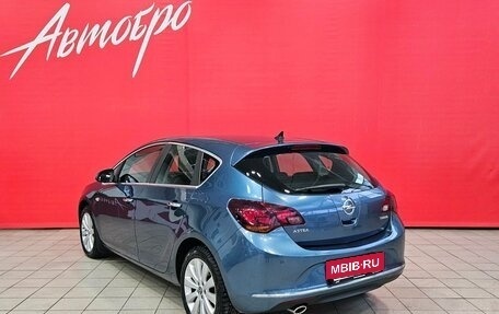 Opel Astra J, 2013 год, 815 000 рублей, 3 фотография
