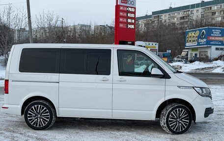 Volkswagen Caravelle T6 рестайлинг, 2020 год, 4 390 000 рублей, 3 фотография