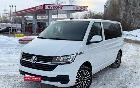 Volkswagen Caravelle T6 рестайлинг, 2020 год, 4 390 000 рублей, 10 фотография
