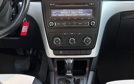 Skoda Yeti I рестайлинг, 2014 год, 1 175 000 рублей, 9 фотография