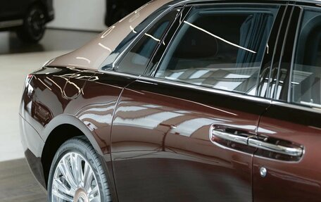 Rolls-Royce Ghost Series II рестайлинг, 2025 год, 54 000 000 рублей, 19 фотография