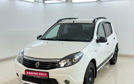 Renault Sandero I, 2013 год, 690 000 рублей, 1 фотография