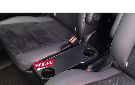 Toyota Voxy III, 2021 год, 1 920 000 рублей, 16 фотография