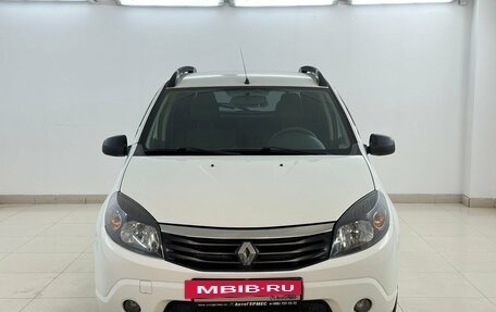 Renault Sandero I, 2013 год, 690 000 рублей, 2 фотография