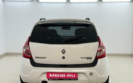 Renault Sandero I, 2013 год, 690 000 рублей, 3 фотография