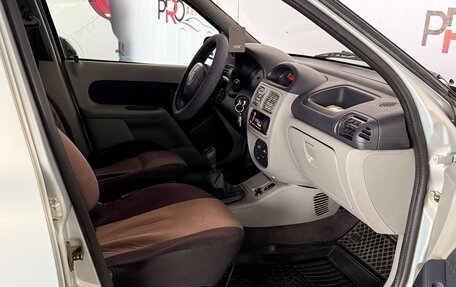 Renault Symbol I, 2004 год, 200 000 рублей, 10 фотография