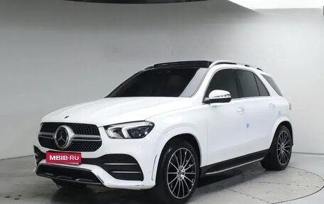 Mercedes-Benz GLE, 2023 год, 8 300 000 рублей, 1 фотография