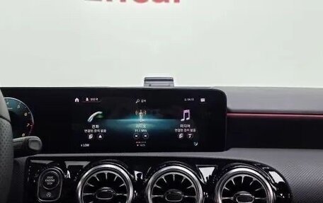 Mercedes-Benz A-Класс, 2022 год, 4 200 000 рублей, 6 фотография