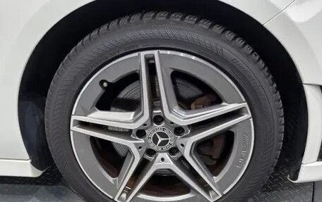Mercedes-Benz A-Класс, 2022 год, 4 200 000 рублей, 10 фотография