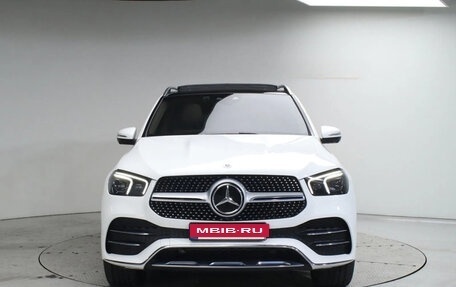 Mercedes-Benz GLE, 2023 год, 8 300 000 рублей, 2 фотография