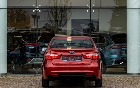 KIA Rio III рестайлинг, 2013 год, 825 000 рублей, 5 фотография