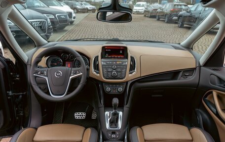 Opel Zafira C рестайлинг, 2014 год, 1 245 000 рублей, 17 фотография