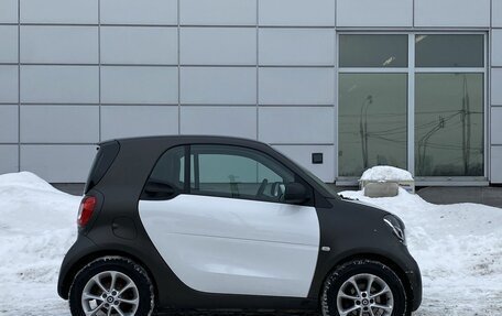 Smart Fortwo III, 2018 год, 1 499 000 рублей, 4 фотография