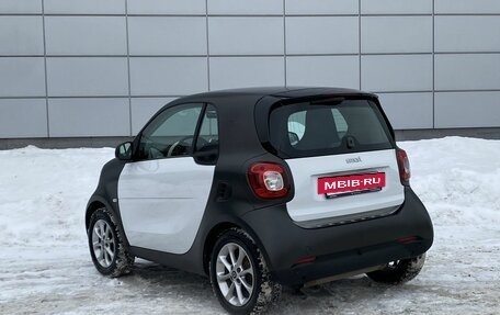 Smart Fortwo III, 2018 год, 1 499 000 рублей, 7 фотография
