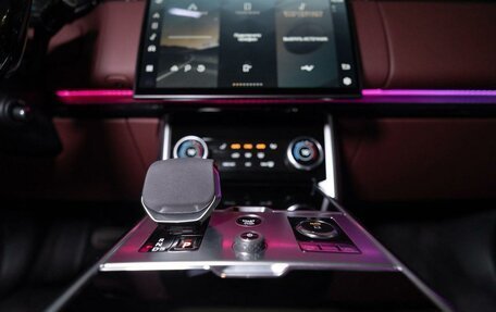 Land Rover Range Rover IV рестайлинг, 2025 год, 28 000 000 рублей, 17 фотография