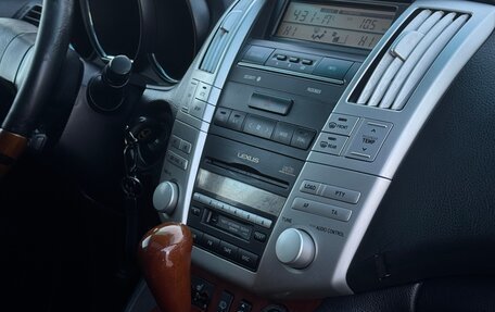 Lexus RX II рестайлинг, 2004 год, 1 330 000 рублей, 28 фотография